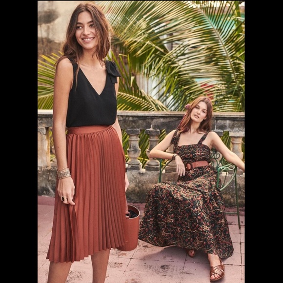 🔺SOLD🔺Sézane Dino Skirt Sz 38 - Picture 4 of 6